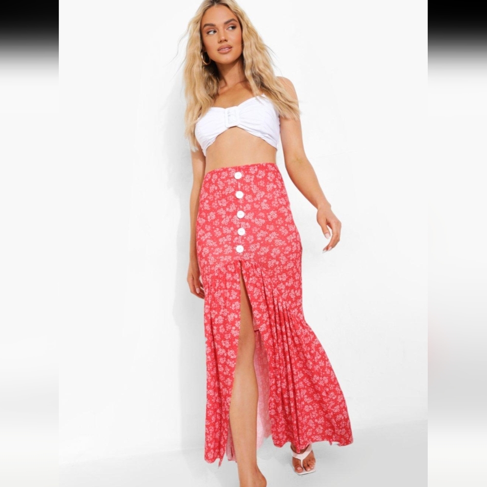 Boohoo size 8 red floral drop hem maxi skirt - Picture 1 of 9